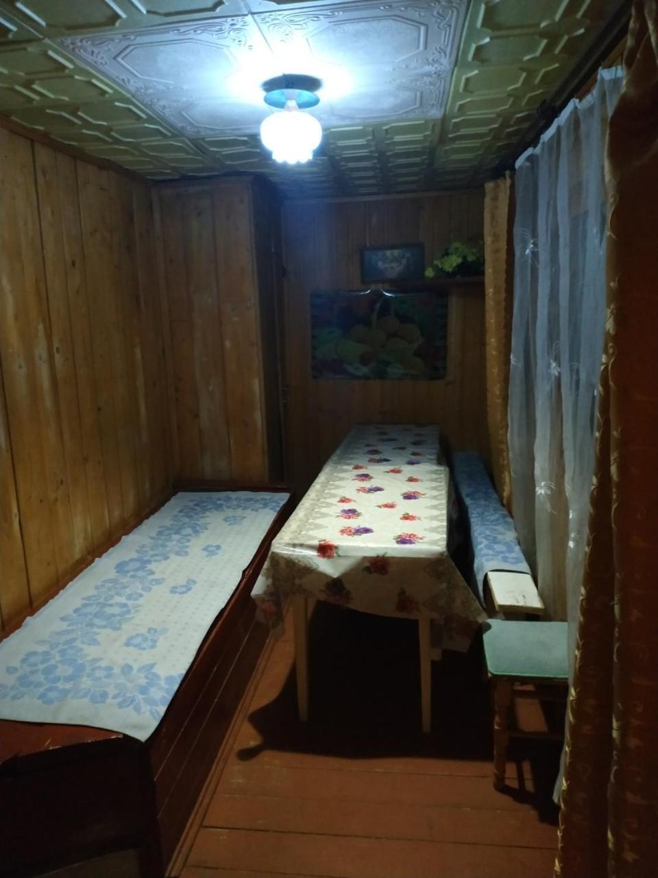 U Daryny Hotel Yablunytsia Buitenkant foto