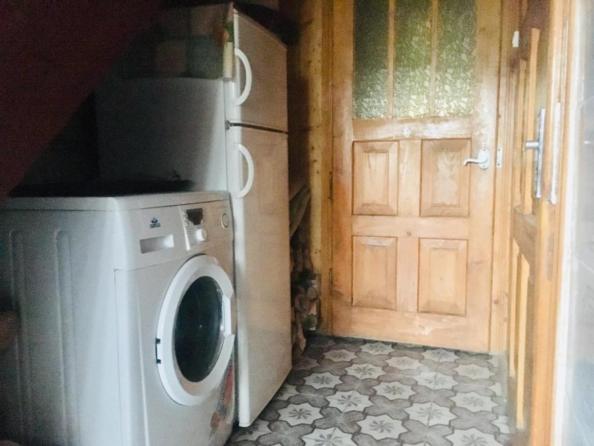 U Daryny Hotel Yablunytsia Buitenkant foto